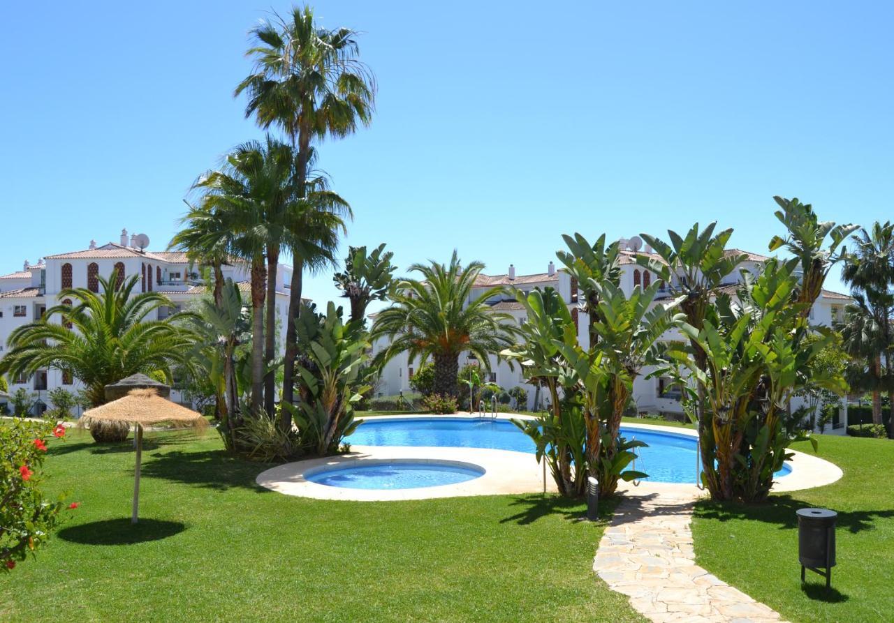 Luxury Garden Apartment - Walking Distance To The Sea Sitio de Calahonda Extérieur photo
